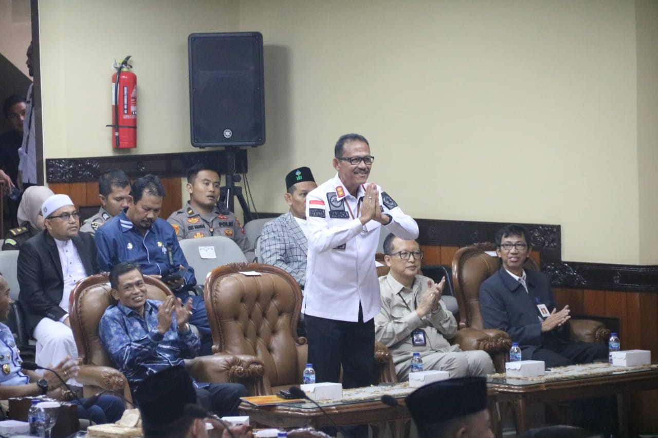 Faisol Ali Hadiri Rapat Paripurna di DPRD Kalsel