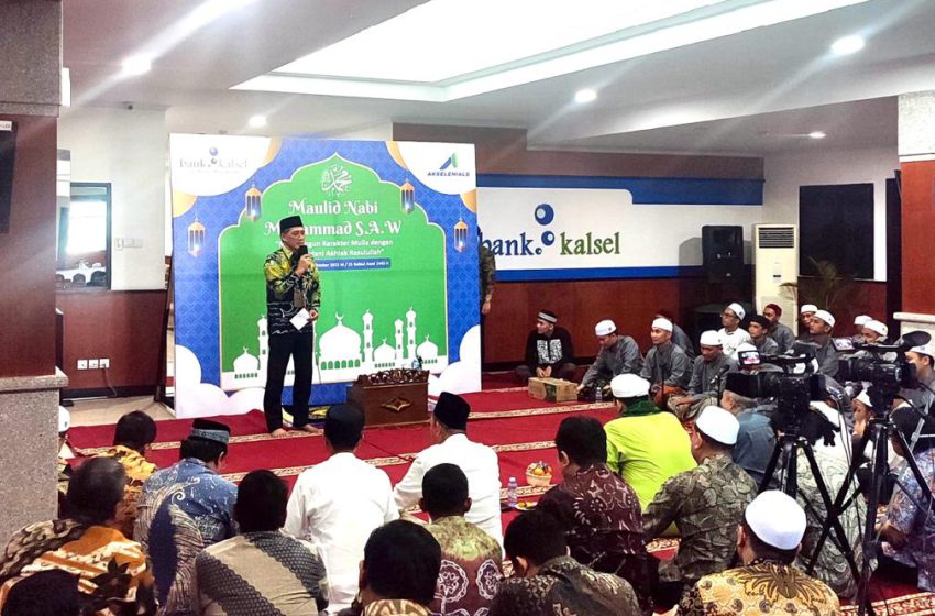  Keluarga Besar Bank Kalsel Meriahkan Maulid Nabi Muhammad SAW