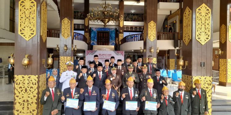  Pemko Beri Tali Asih LVRI Banjarmasin