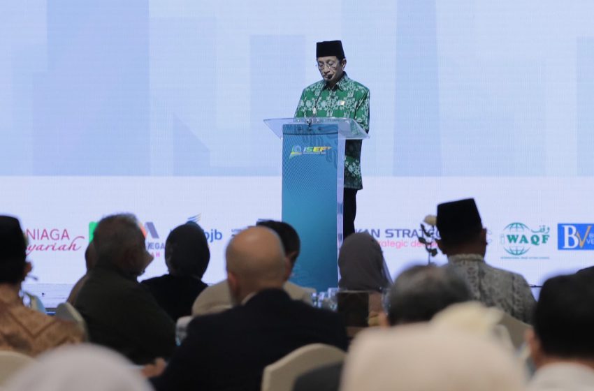  Menteri Agama Dorong Tatanan Baru Pengelolaan Zakat dan Wakaf