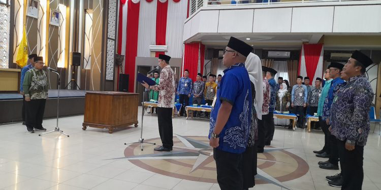  12 Pejabat Administrator dan Pengawas Pemko Banjarmasin Dilantik