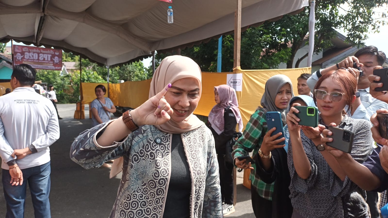 Lisa – Wartono Menang Telak di PSU Banjarbaru, Raup 90 Persen Suara di Liang Anggang